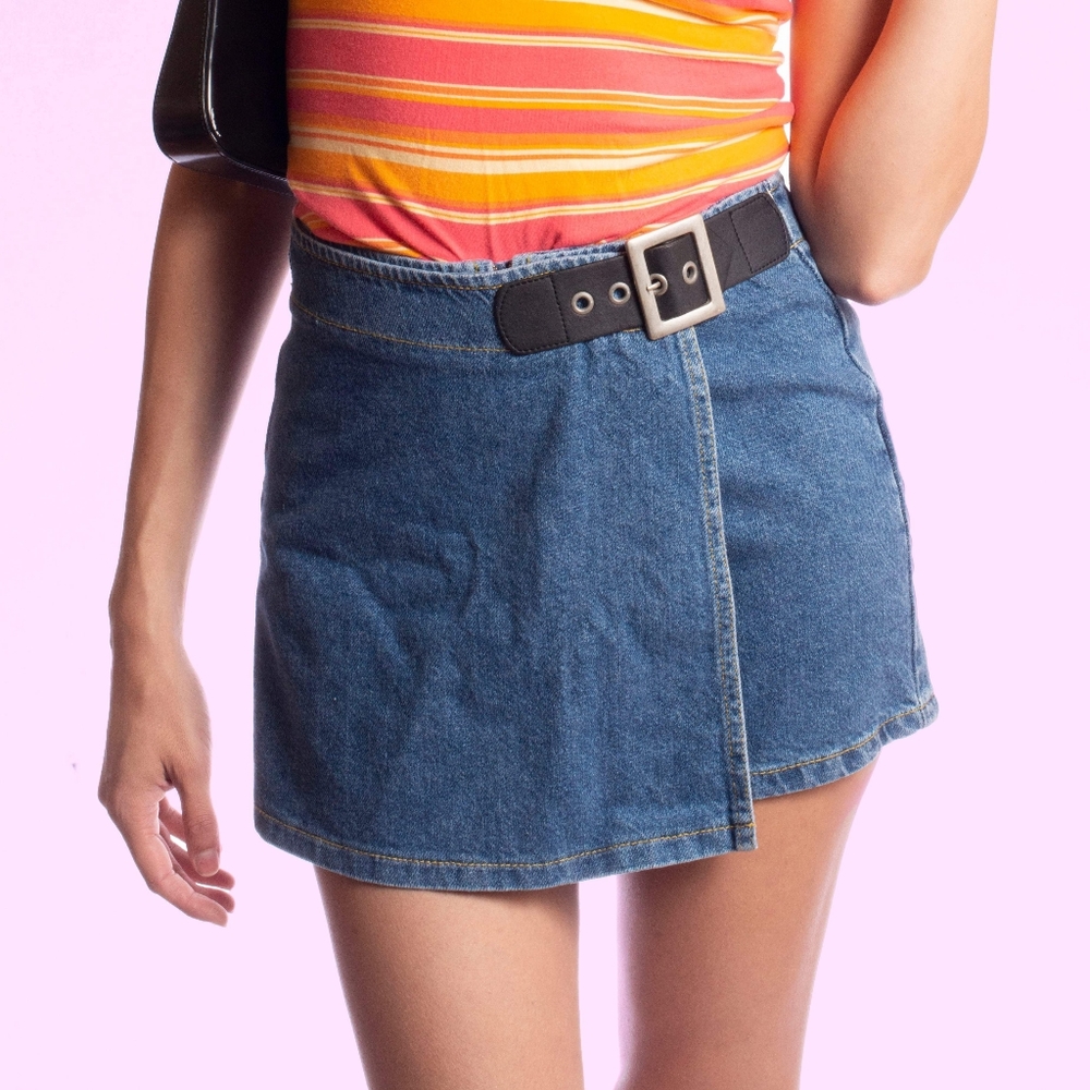 Urban Outfitters NWT Denim Mini Skort Sz 25